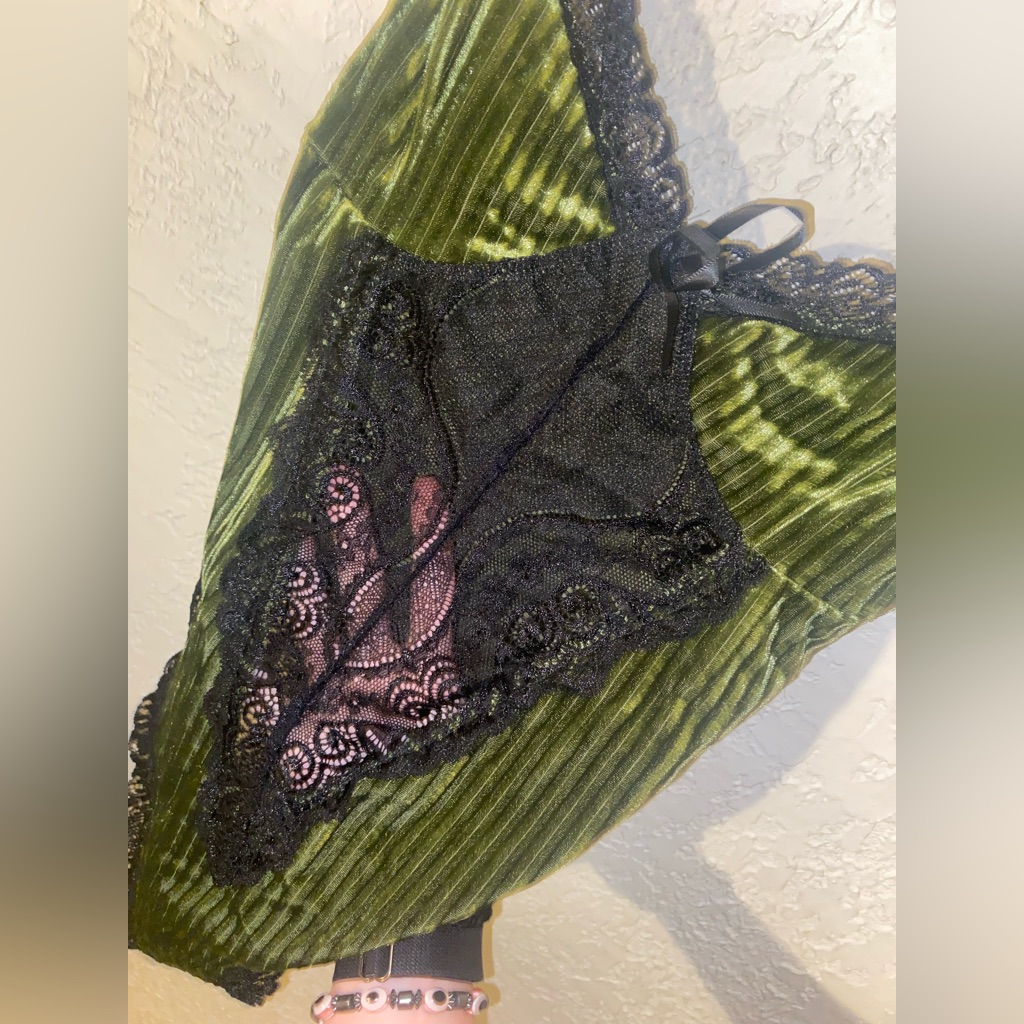 Brand New Sexy Velvet Lingerie